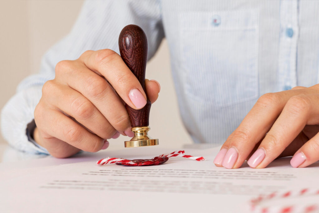 Abu Dhabi notary fine shocks private notary system