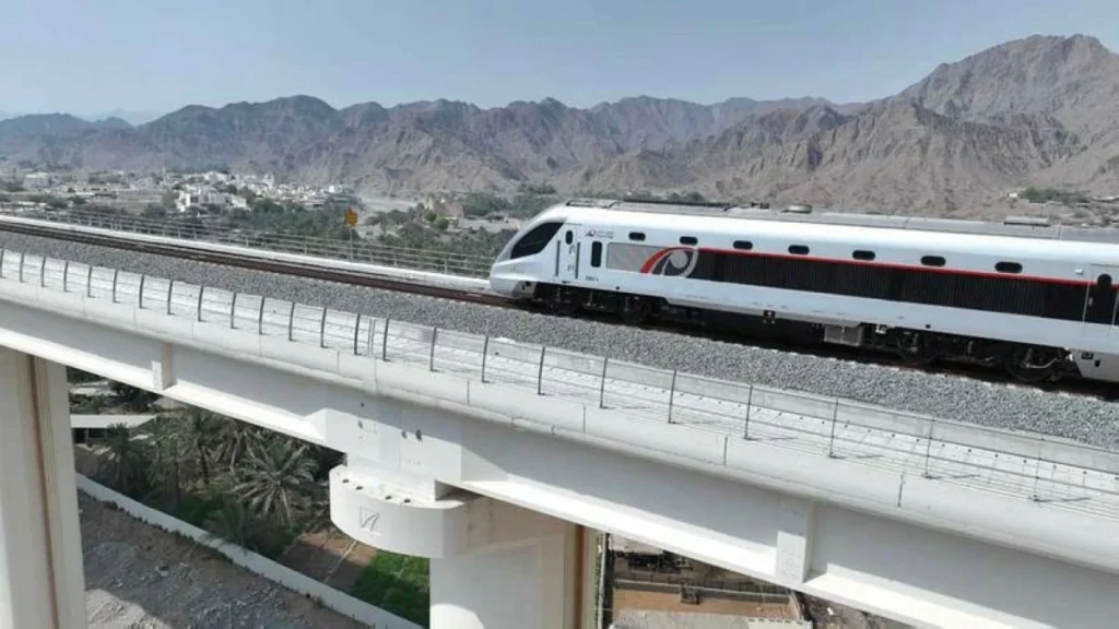 Etihad Rail Passenger Train Begins First Trial