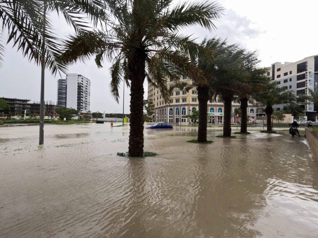 Abu Dhabi Weather Warning Issued For Heavy Rain