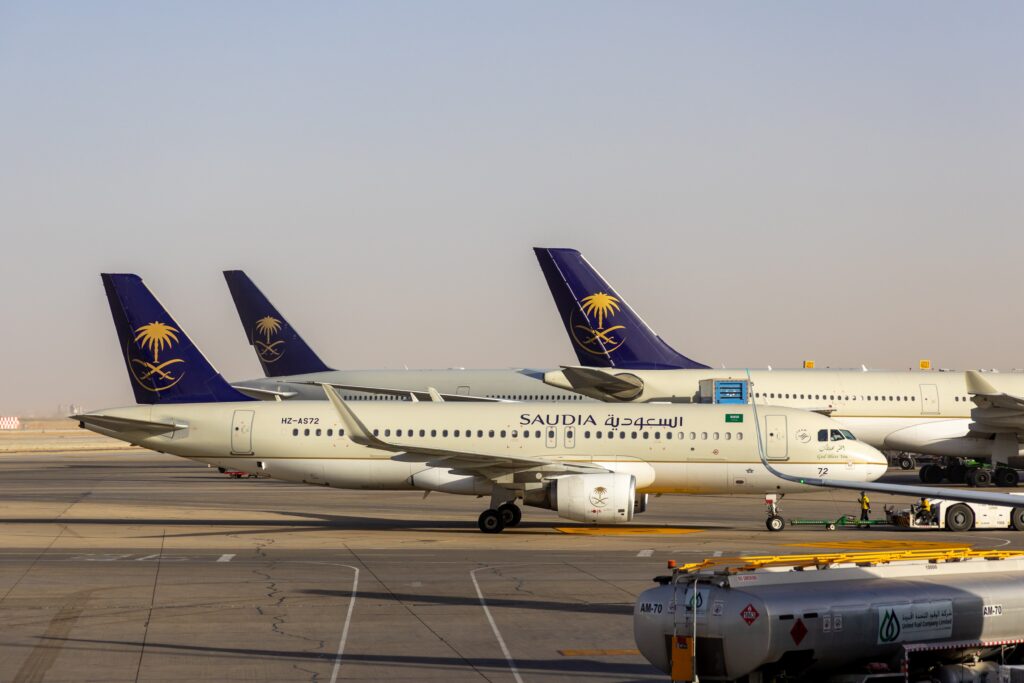 Riyadh Airport Closure Extends UAE Flight Cancellations
