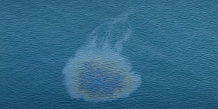 UAE Confirms Oil Spill Near Strait of Hormuz Coast UAE Confirms Oil Spill Near Strait of Hormuz Coast