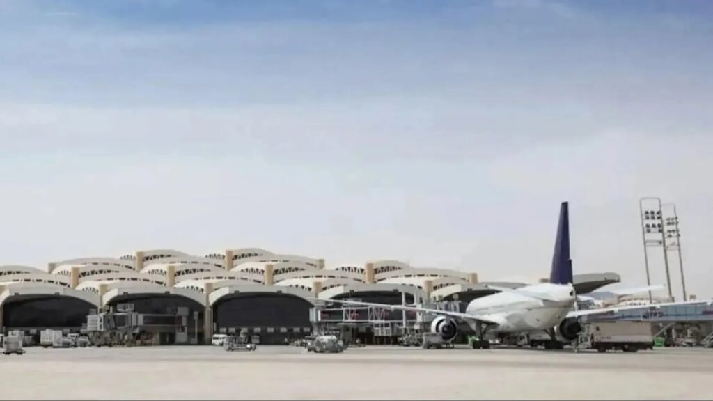 Gulf Defence Calls Grow After Riyadh Airport Attacks